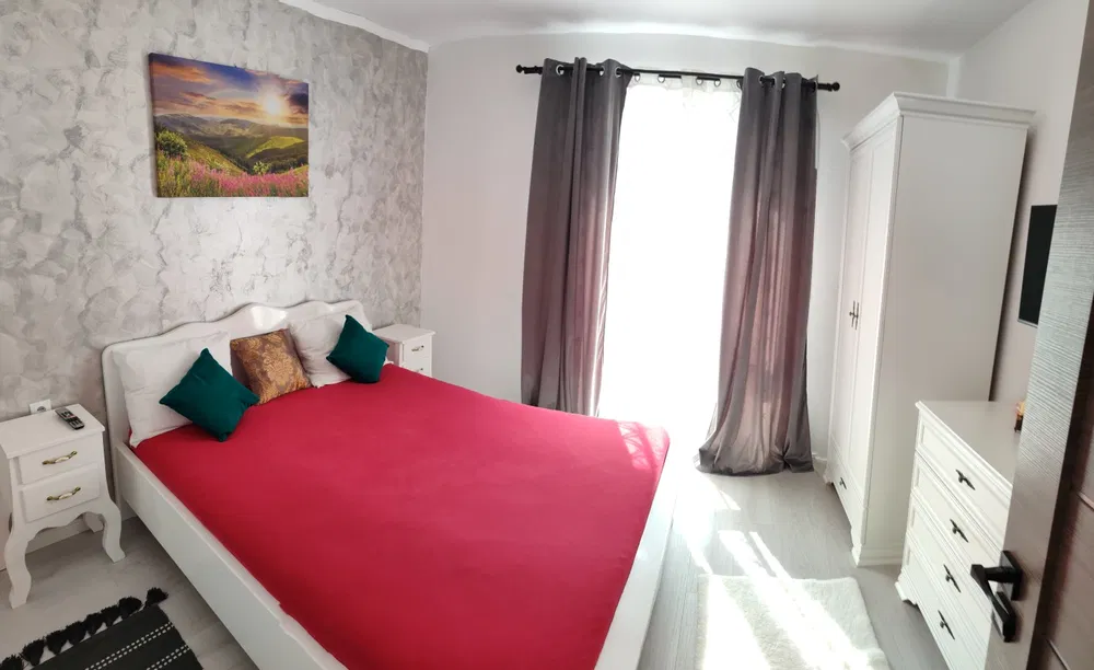 Apartament 2 camere de vanzare